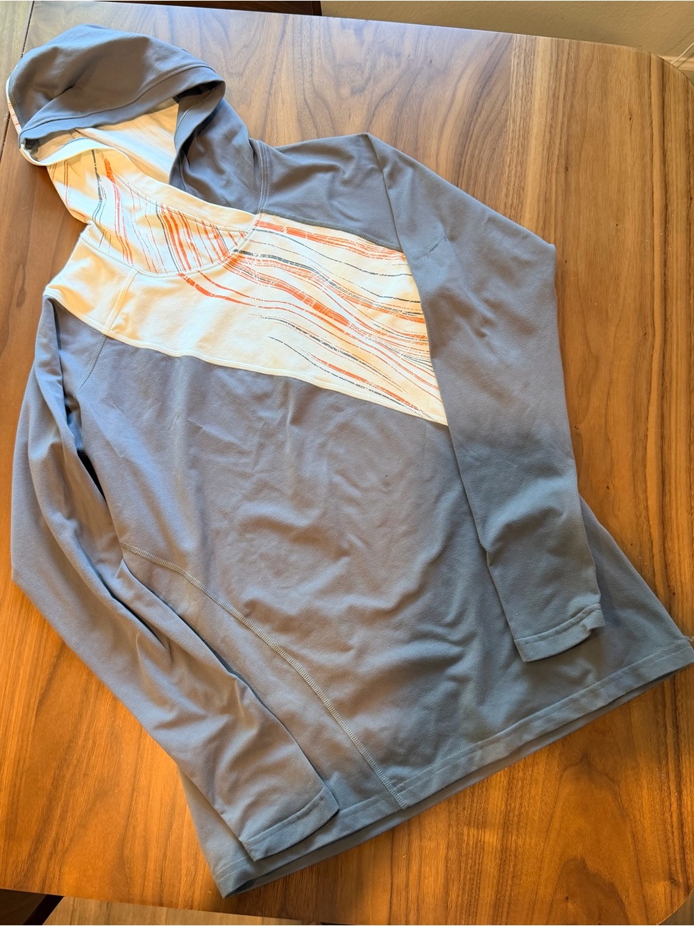 Mountain Hardwear women’s grey lightweight hoodie with cream & multicolor stripe